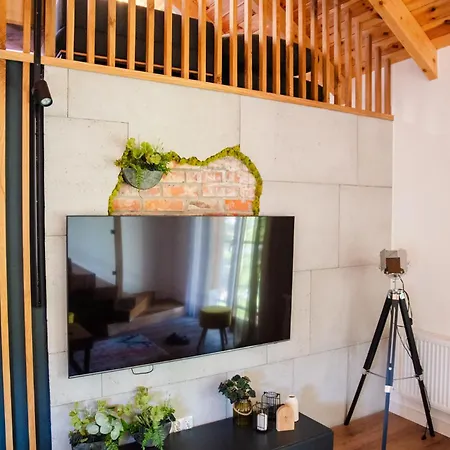 Appartement Ogrodkowa 5 C *